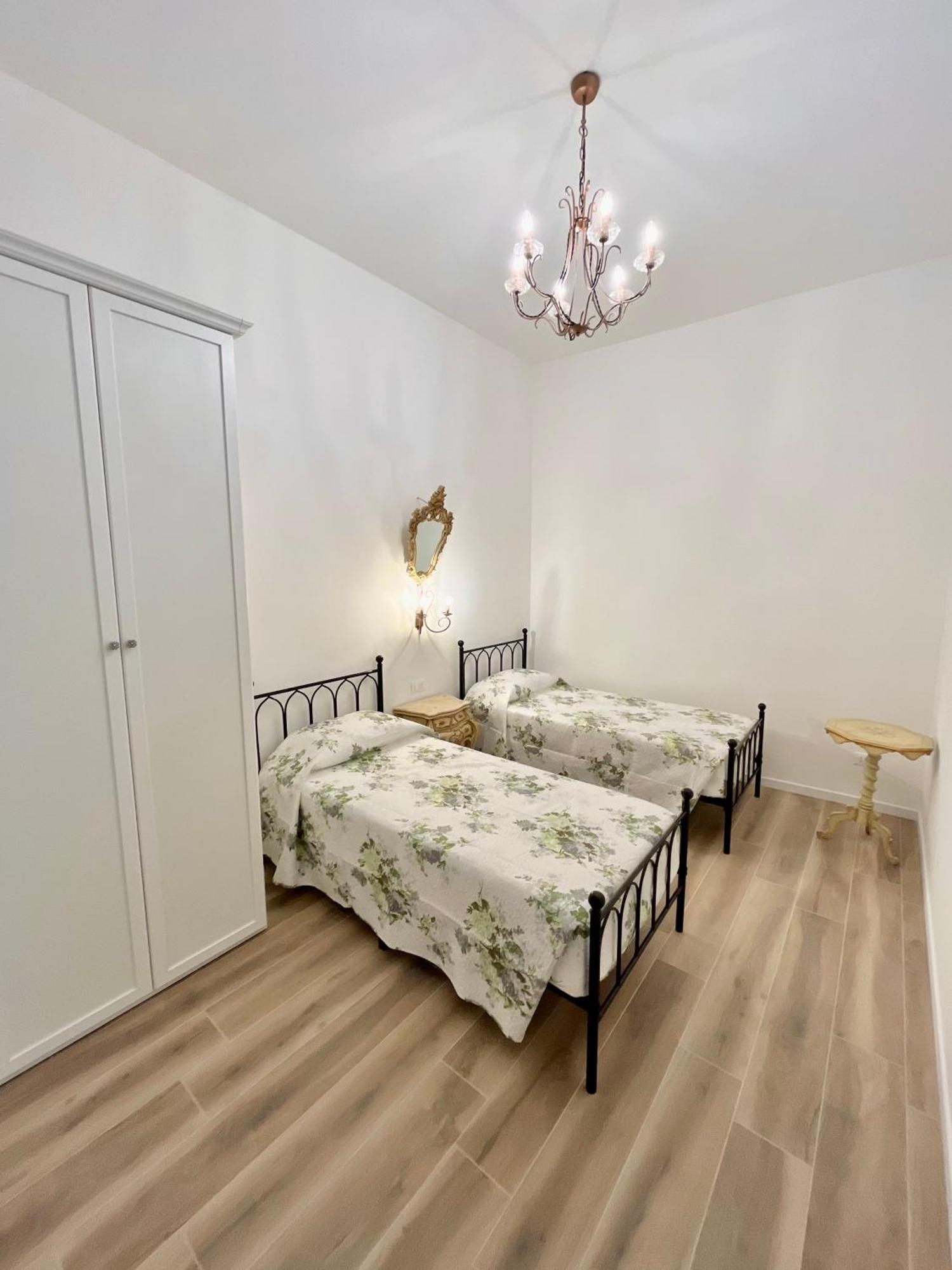 Airoldi Palace Apartment Chioggia Eksteriør billede